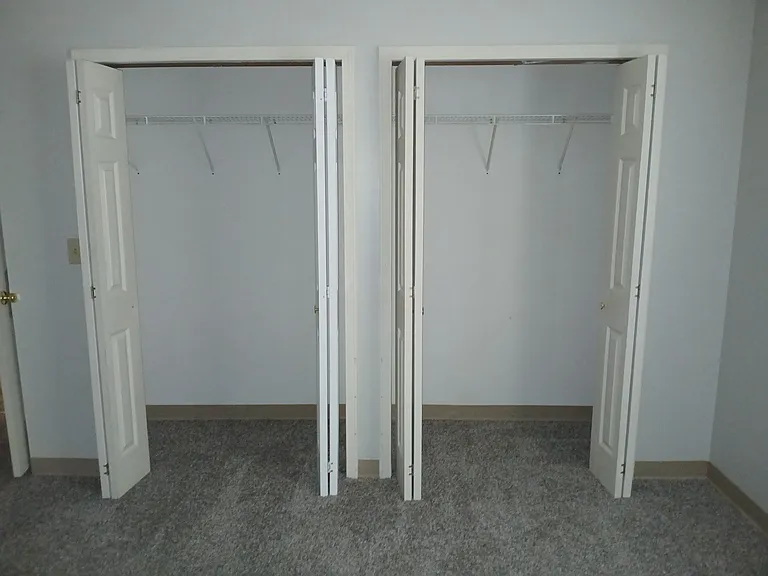 304 College Park Dr #1S — Photo 3