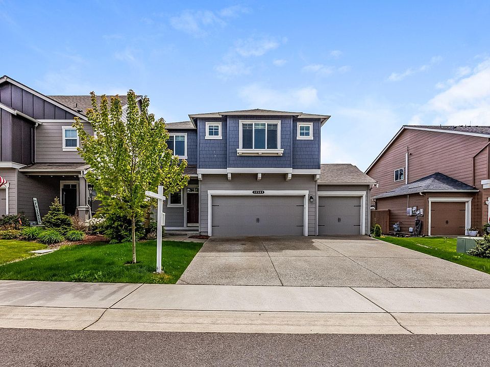 1st image of 10520 191st St E
