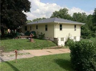 292 Sutersville Rd, West Newton, PA 15089