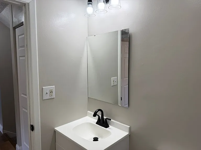 24 Villanova Dr — Photo 16