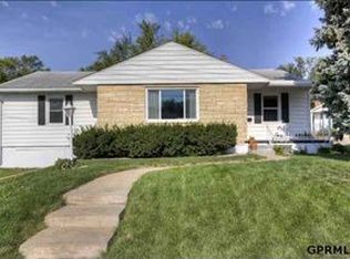 1808 Betz Rd, Bellevue, NE 68005