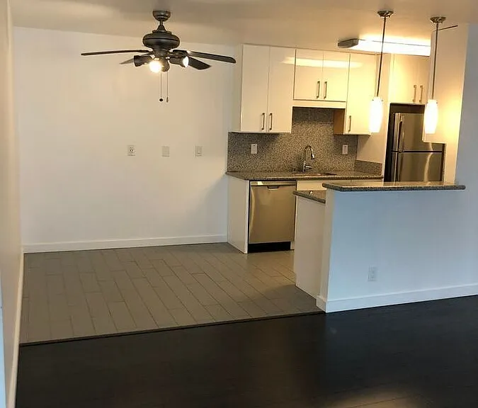 290 Lee Street — Photo 26