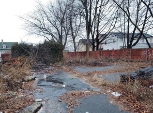 63 Hilton St, Providence, RI 02905