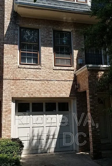 3749 Kanawha St NW — Photo 1