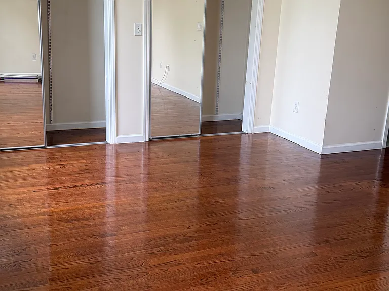376 New York Ave #2 — Photo 6
