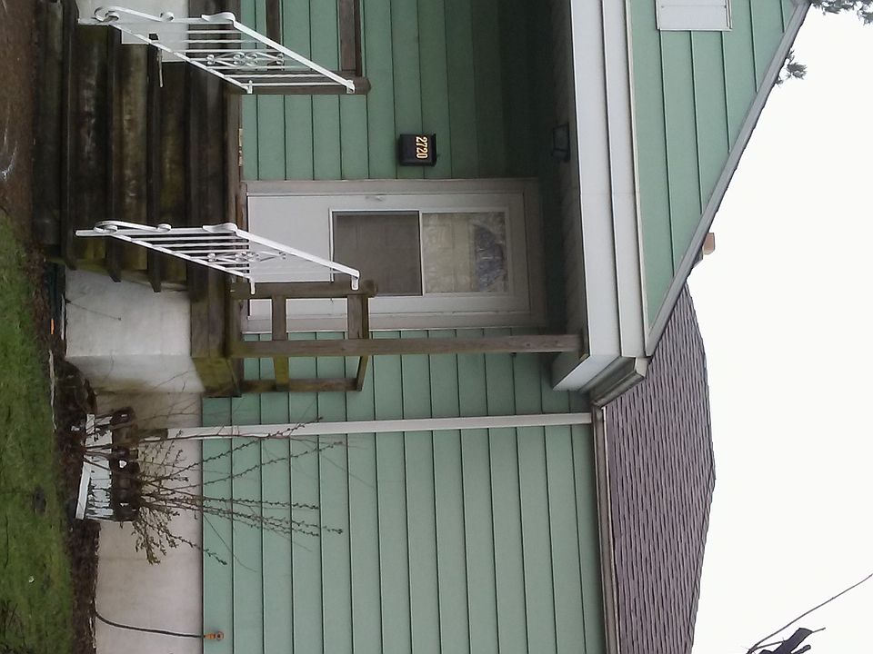 1st image of 2720 Schrage Ave