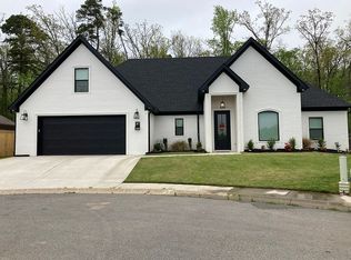 1802 Maple Rdg, Benton, AR 72019