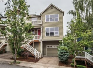 268 SW 105th Ter, Portland, OR 97225