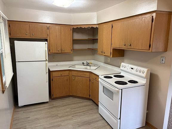 5th image of 5875-5881 Tower Rd #5881-3