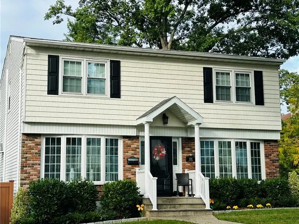 430 Esplanade, Pelham, NY 10803