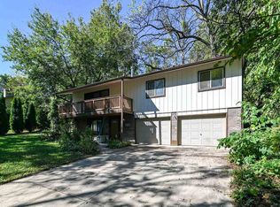 2897 Glacier Valley Rd, Fitchburg, WI 53711