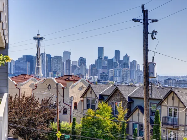 500 Olympic Place #304, Seattle, WA 98119