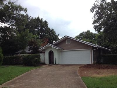 1930 Aftonbrae Dr SE, Huntsville, AL, 35803