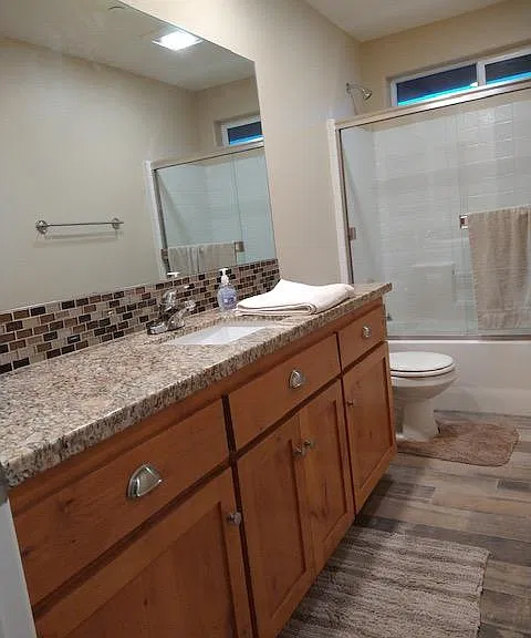 17896 Manzanita St — Photo 29