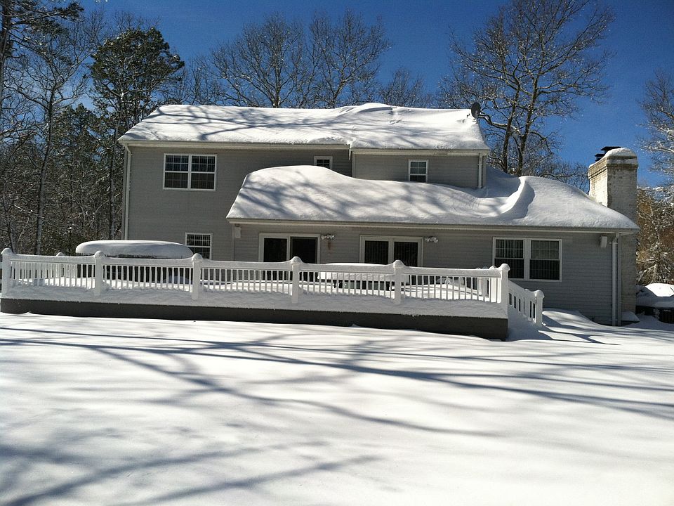 2nd image of 6 Wilderness Ct