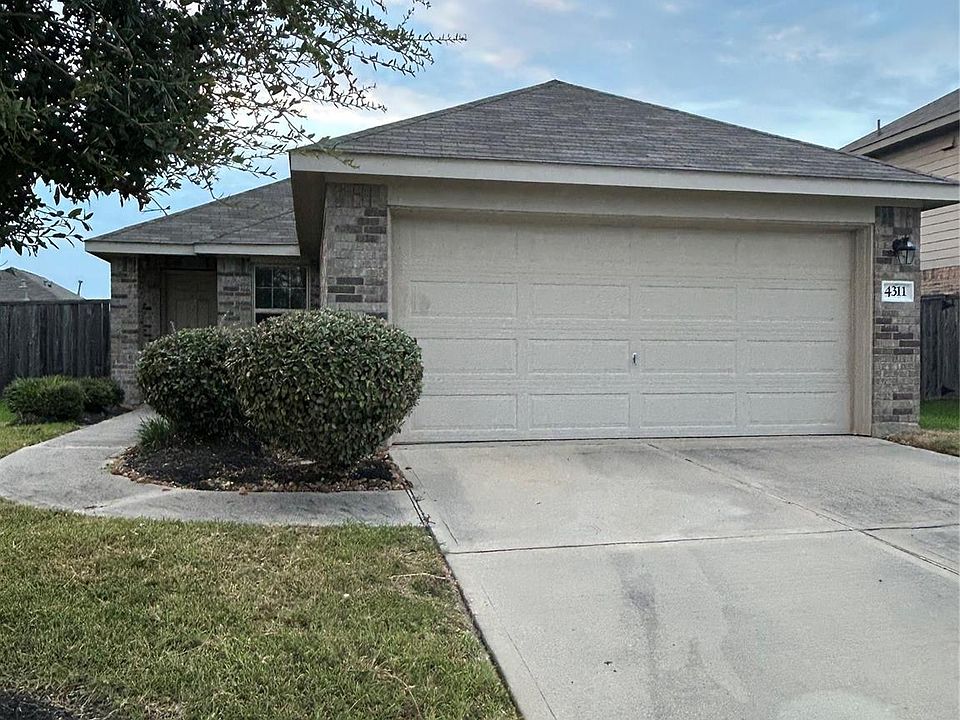 1st image of 4311 Cedar Elm St