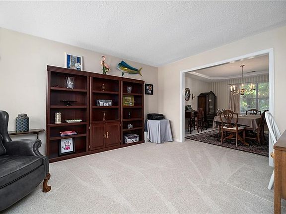 3rd image of 2713 Fayette Ct