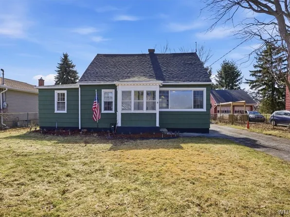 647 Christiana St, North Tonawanda, NY 14120