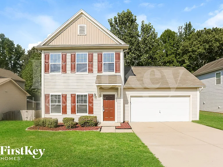 303 Landis Oak Way — Photo 1