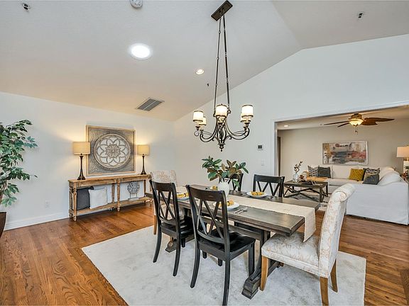 5th image of 3308 Carmel Drive