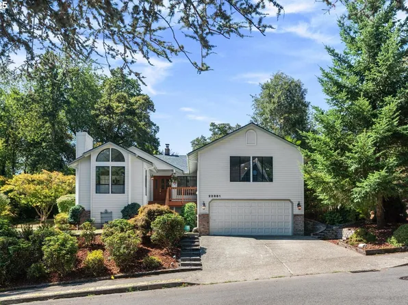 22881 Oregon City Loop, West Linn, OR 97068
