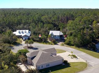 504 Emerald Dr, Flagler Beach, FL 32136