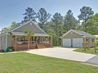 292 Jim Crittendon Rd, Hartwell, GA 30643