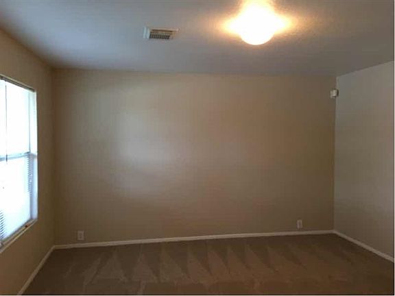 3rd image of 2319 Emory Knoll Dr