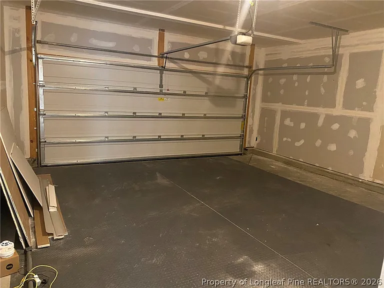 919 Merchants Ct — Photo 13