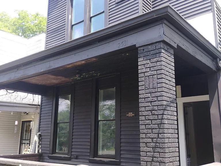 2531 W Main St — Photo 6