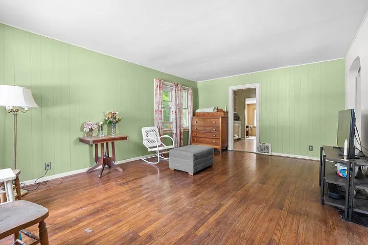 2 bed, 1022 sqft, $1,800 — Photo 4