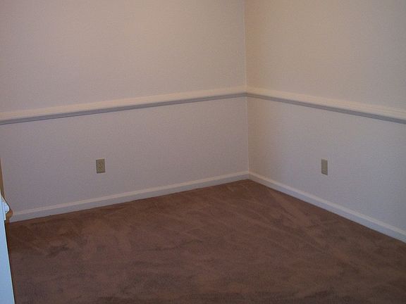 5th image of 15 Belles Cove Dr APT D