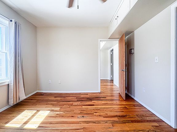 5th image of 7306 70th St APT 2L