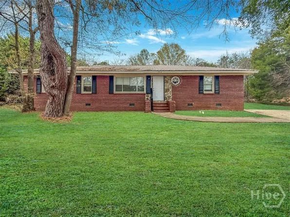 111 Wisconsin Avenue, Warner Robins, GA 31093