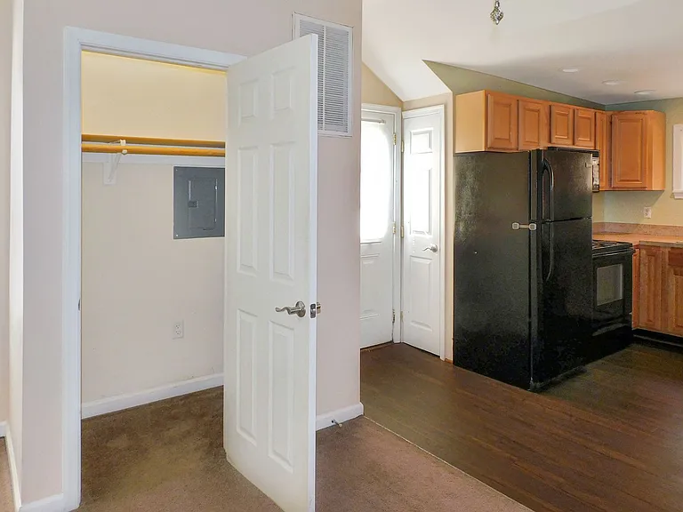 37006 W Lakeland Dr — Photo 16
