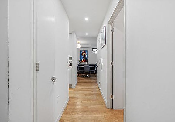 5th image of 8 Vanderbilt Ave APT 2H