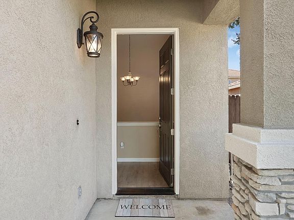 3rd image of 2317 Autumn Oak Pl