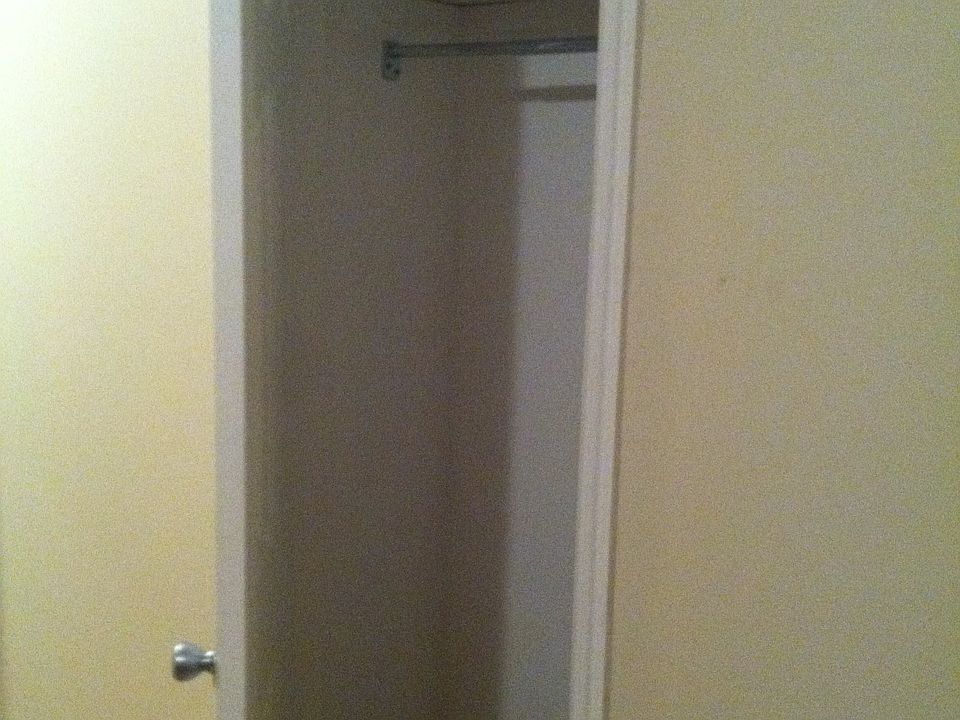 2nd image of 2060 E 19th St APT 3H