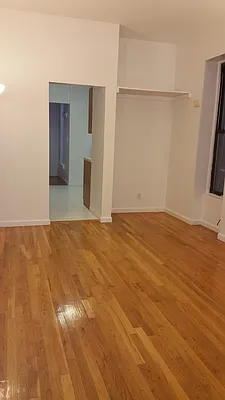 Rented by Chartwell Manhattan Realty | media 5