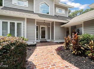 652 S Reeve Rd, Saint Helena Island, SC 29920