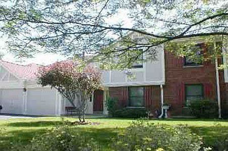 2nd image of 325 Wildberry Ct