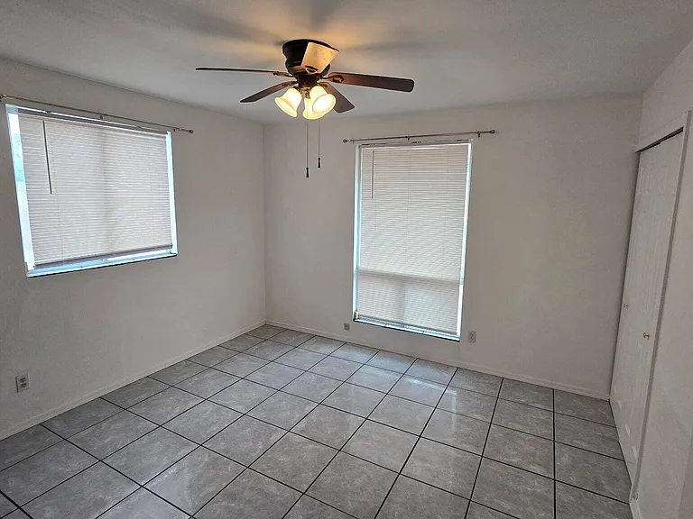 4050 S Kostka Ave — Photo 17