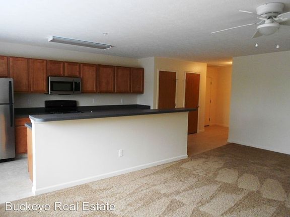 4th image of 30 E Norwich Ave APT D