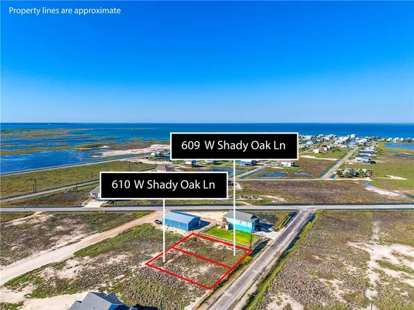 609-610 W Shady Oak Ln, Rockport, TX 78382