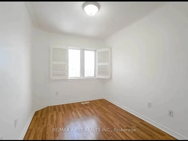 6892 Old Creditview Rd #MAIN — Photo 19
