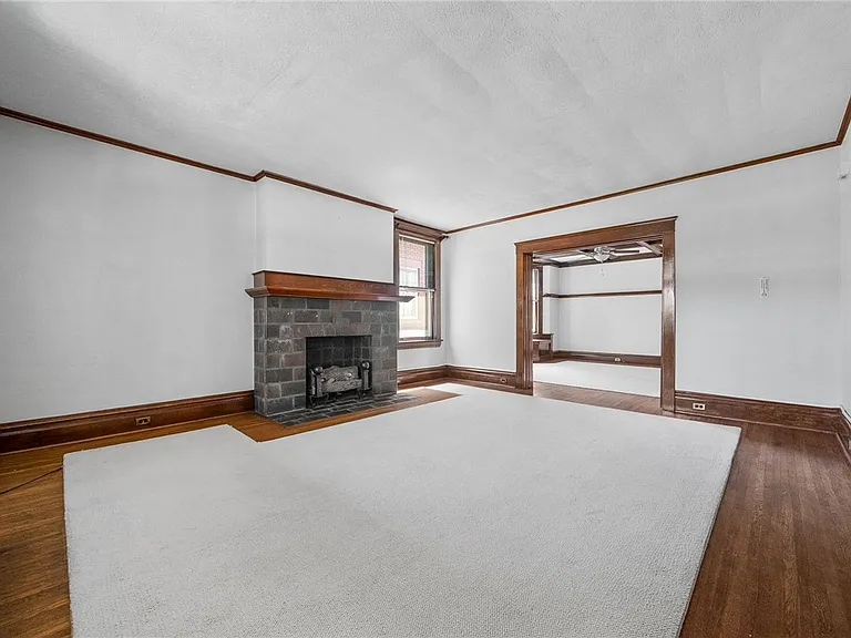 1306 Ridge Ave #1 — Photo 4