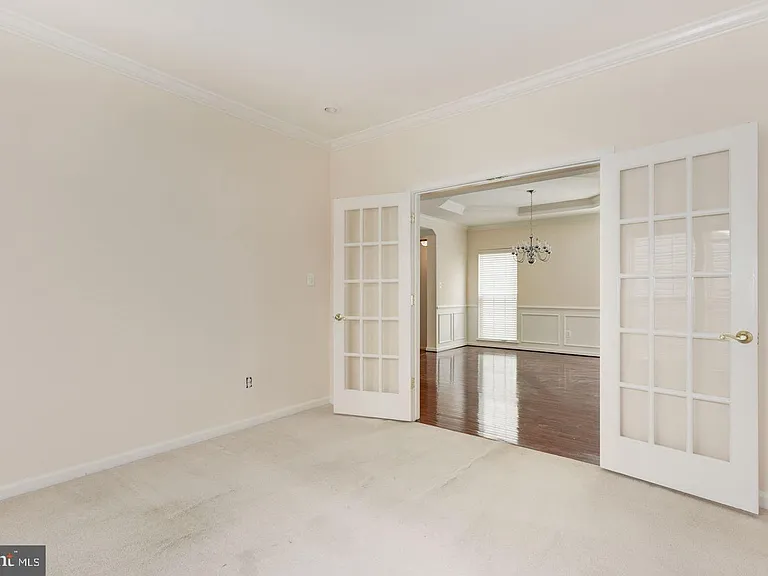 3795 Louise Ave — Photo 13