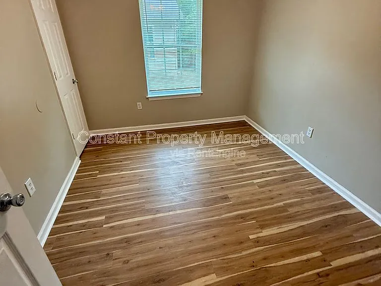 701 English St — Photo 7