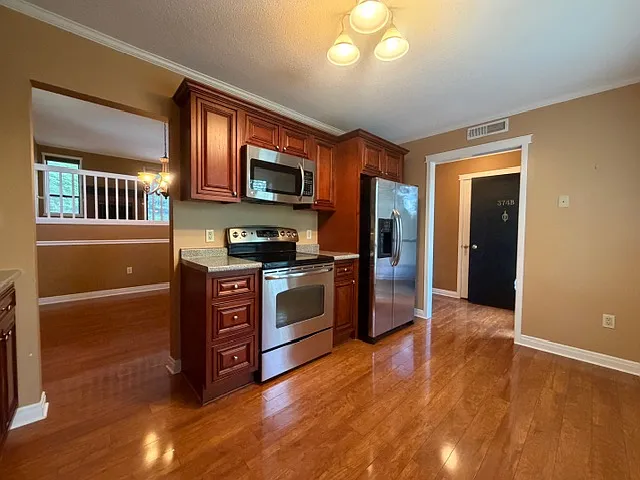 374 Heritage Hls #B — Photo 7