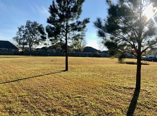 4334 Simpson Ln, Hahira, GA 31632